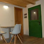 아파트 Apartma Hiska Dobravlje