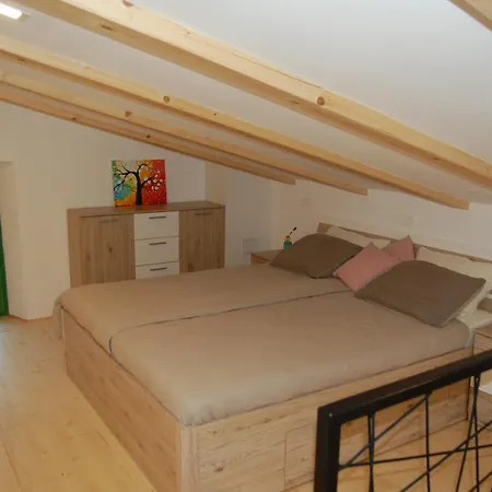 Apartma Hiska Apartamento *